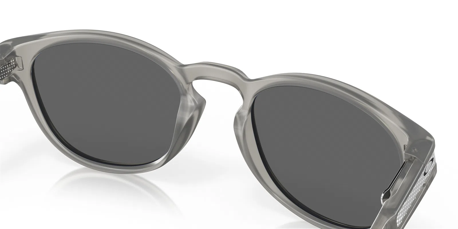 Oakley Latch 9349 Sunglasses - view 74